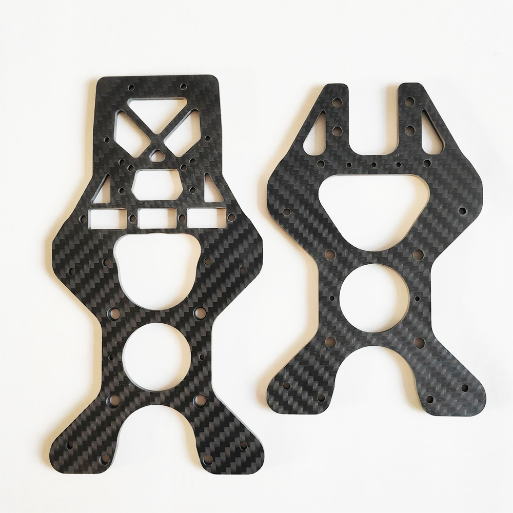 Drone Arm - Maßgefertigter Hochpräzisions-CNC-Bearbeitungsservice für Kohlefaserplatten CNC-Schnitt Drohnenarm-Rahmen